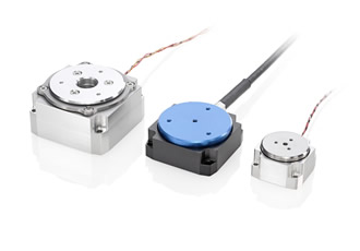 Compact, Fast and Self-locking ultrasonic drives